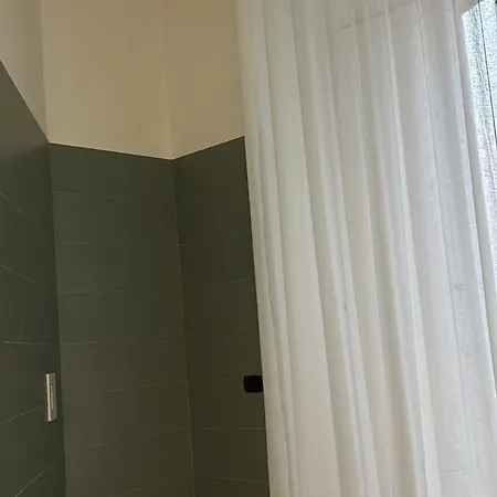 Re Nasone In Panzió 4*