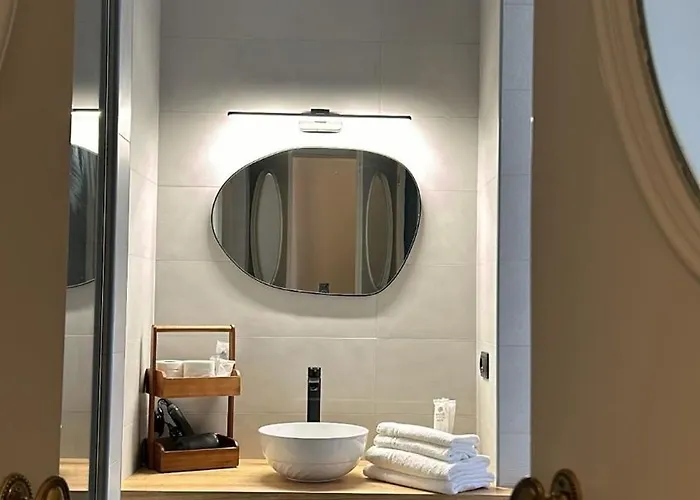 Re Nasone In Frühstückspension