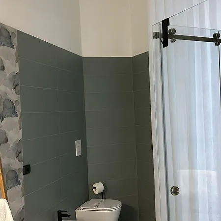 Re Nasone In Bed & Breakfast Napoli